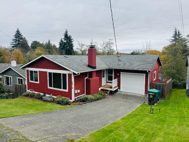 Building Photo - 5416 31st Ave SW