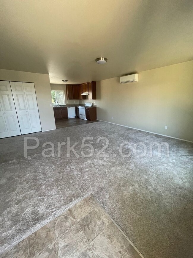 Photo - 2 Bedroom, Lower Level Duplex Unidad #A