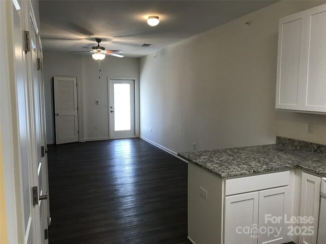 Photo - 17905 Delmas Dr Unit 303