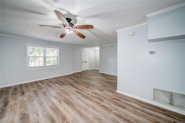 280 Winding River Dr