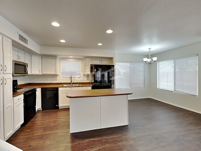 Photo - 12473 W Montebello Ave