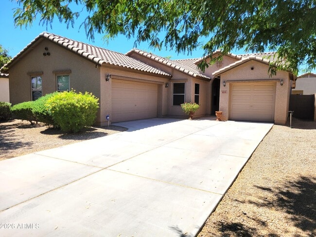 Building Photo - 809 W Desert Valley Dr