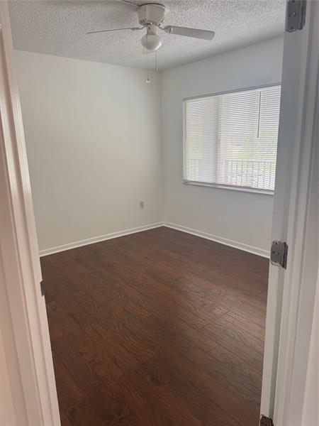 Photo - 950 SW 138th Ave Unit 305