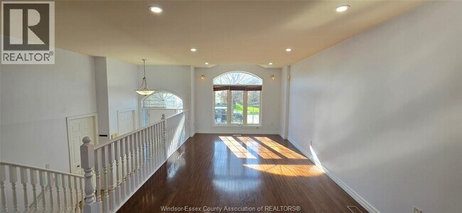 Photo - 4628 Fontana Ave