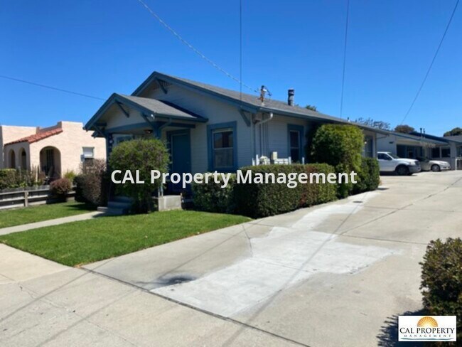 Two bedroom one bath house in South Salinas!