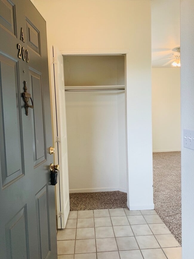 Photo - 1 Bed/1 Bath Condo - Great Location!