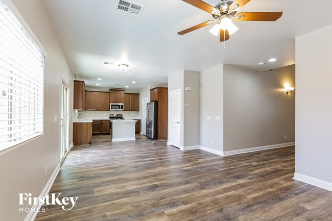 Photo - 6753 Crystal Run Ln