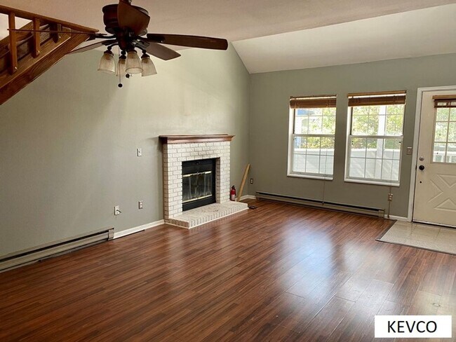 Photo - Spectacular Unit, Even Better Location! Unit 1-J