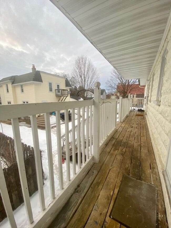 Photo - 414-416 S Andrews St