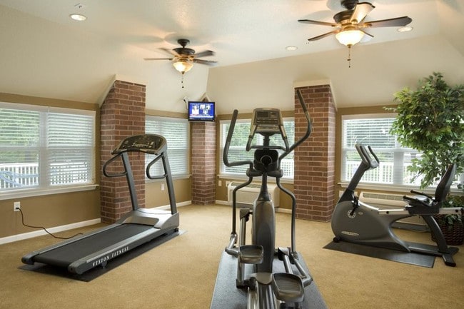 Photo - Peppertree Apartments Merriam