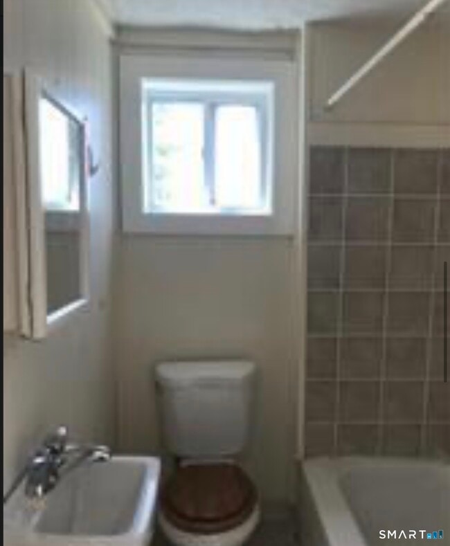 Photo - 7 Summit Ave