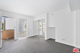 Photo - 110 Fleet St