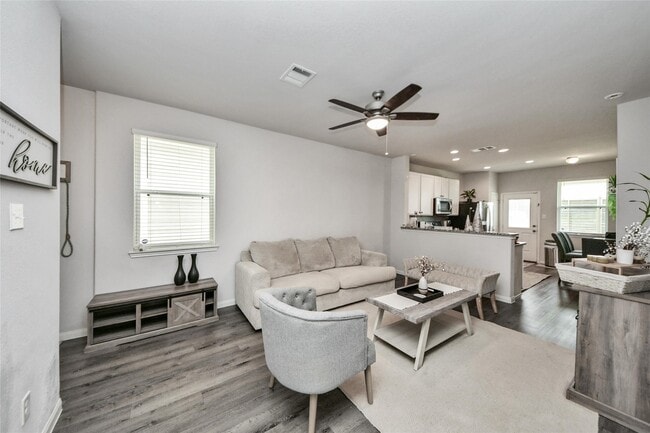 Photo - 3923 Calasso Ct