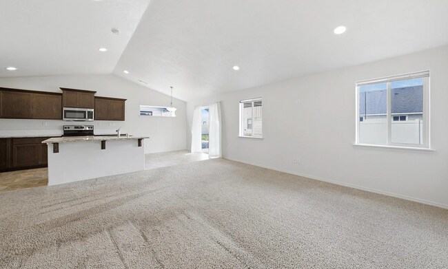 1032 Sequoia Rd