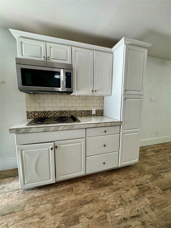 Photo - 814 1/2 W 21st St