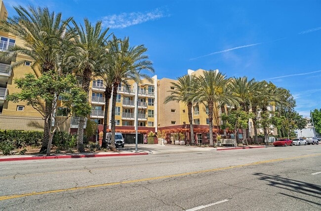 Photo - 21301 Erwin St Condo Unit 425