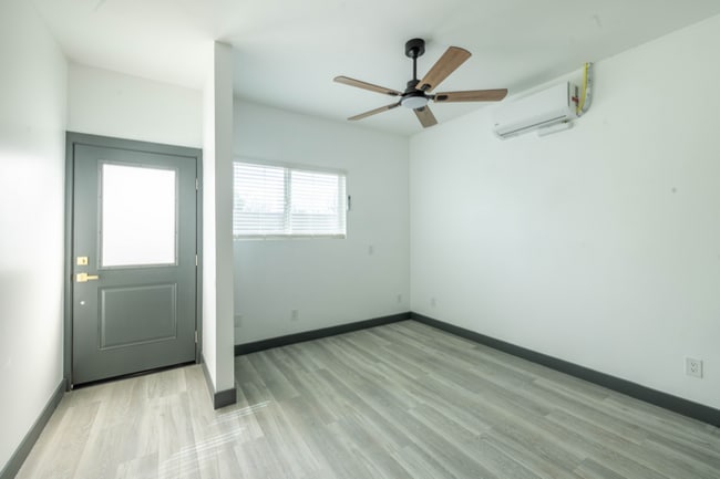 Photo - 3925 Verdugo Ln Unit 2