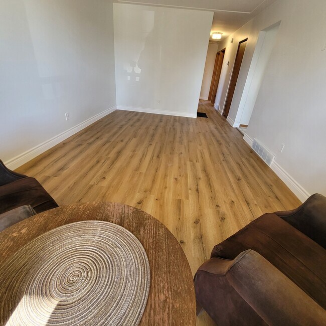 Photo - 17 Muskoka Dr