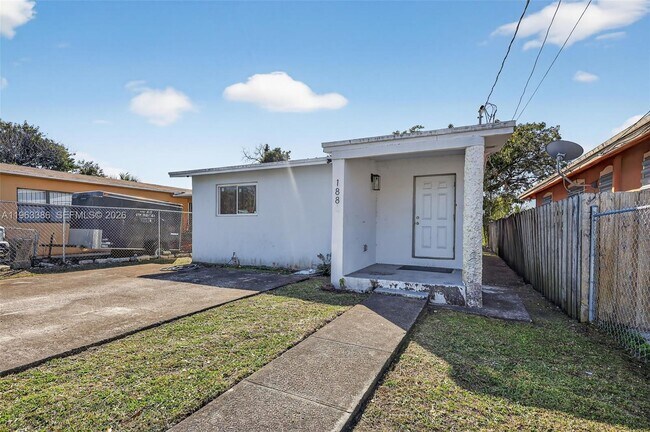 Photo - 1880 NW 69th St