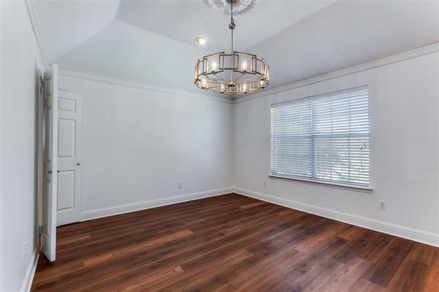 Photo - 18504 Shelton Way