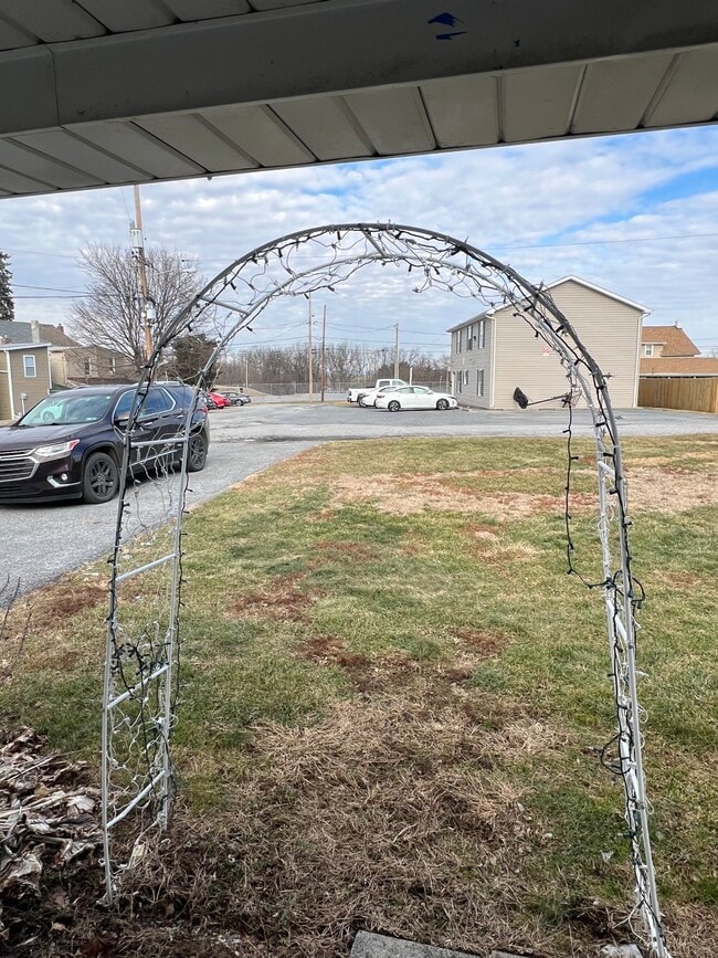 View from front of house - 231 High St