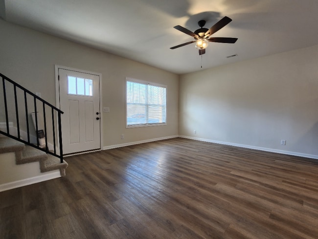 Photo - 615 Peachers Mill Rd Apartamento Unidad 104