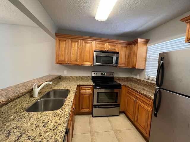 Photo - 1700 Windorah Way