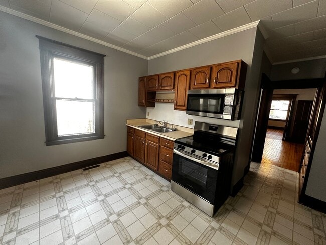 Photo - 60 McElwain Ave Unit 1