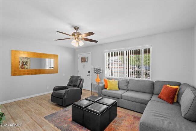 Photo - 7419 E Belleview St