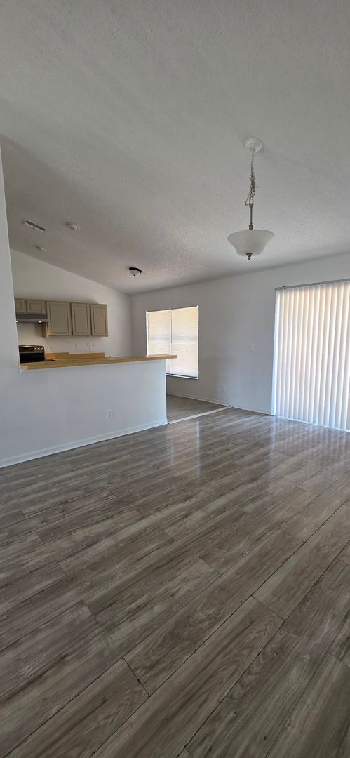 Photo - 3 Bedroom, 2 Bath Home with 2-Car Garage – 1,722 Sq Ft