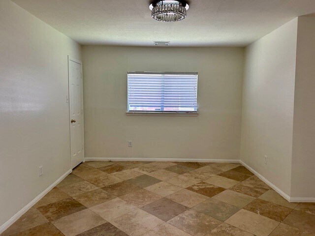 Photo - 18531 Shadow Line Ct