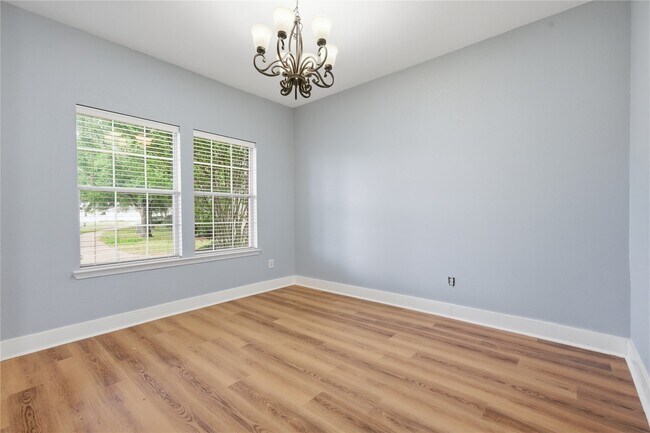 Photo - 1613 Palcio Real Dr