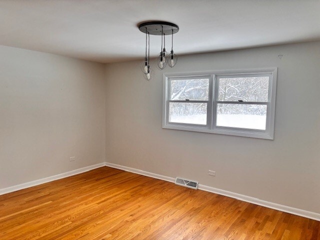 Photo - 330 E River Rd