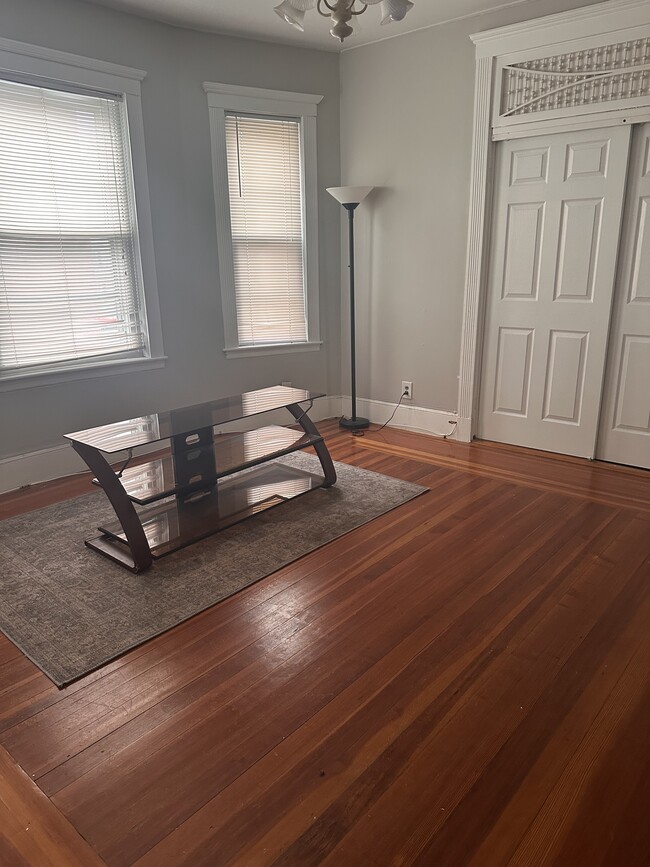 Photo - 14 Antrim St Apartments Unit 2