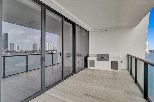 Photo - 5000 Island Estates Dr Unit 707