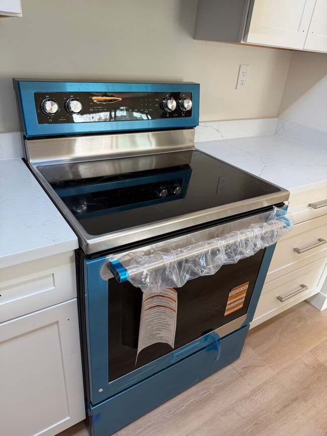 Photo - 120 Creekwood Dr Unit 103