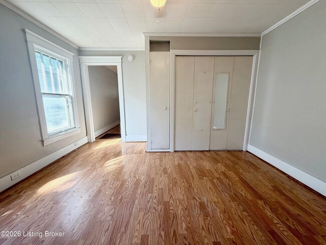 Photo - 2057 May Ave