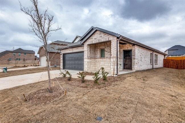 4805 Everly Ct