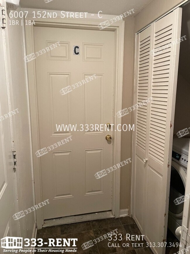Photo - 6007 E 152nd St Unit C