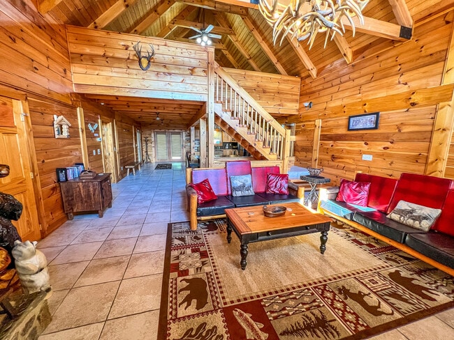 Photo - 169 Dream Mountain Rd