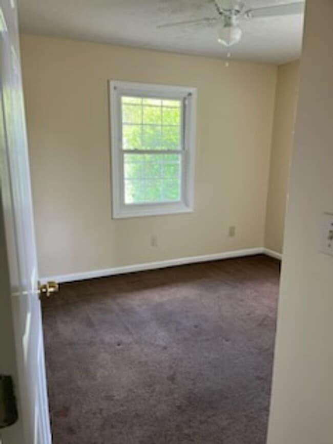Photo - 419 Mt Pleasant Dr