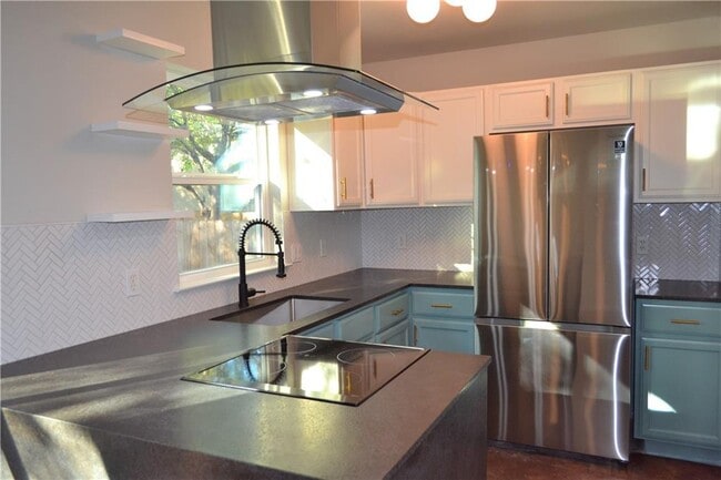 Photo - 7206 Meador Ave