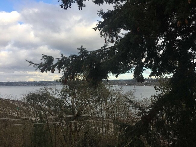 Natural beauty like a new picture every day - 1700 W Sunn Fjord Ln Unit L