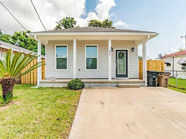 Photo - 804 W Belmont St