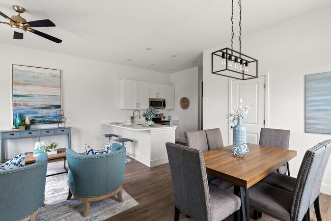 Photo - Stunning Beachside Townhouse