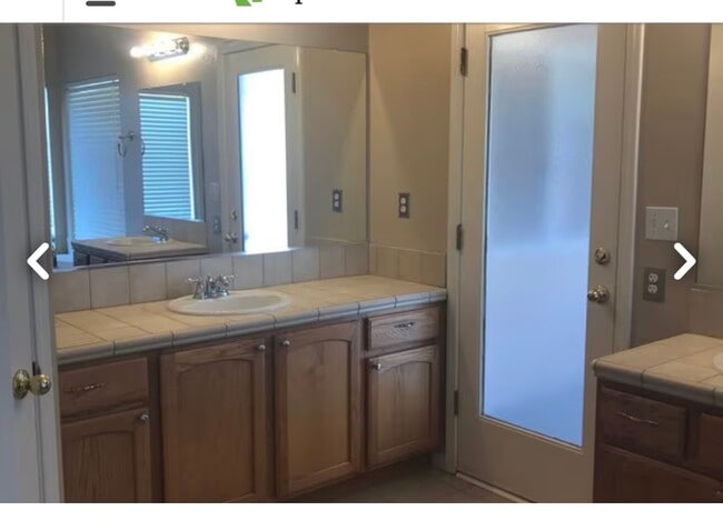 Photo - 1527 Orange St