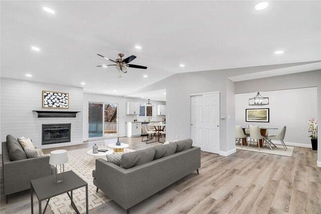 Photo - 11203 Sherwood Oak Ct