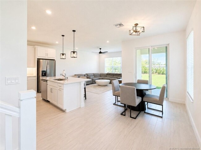 Photo - 3583 NW Solange Ct