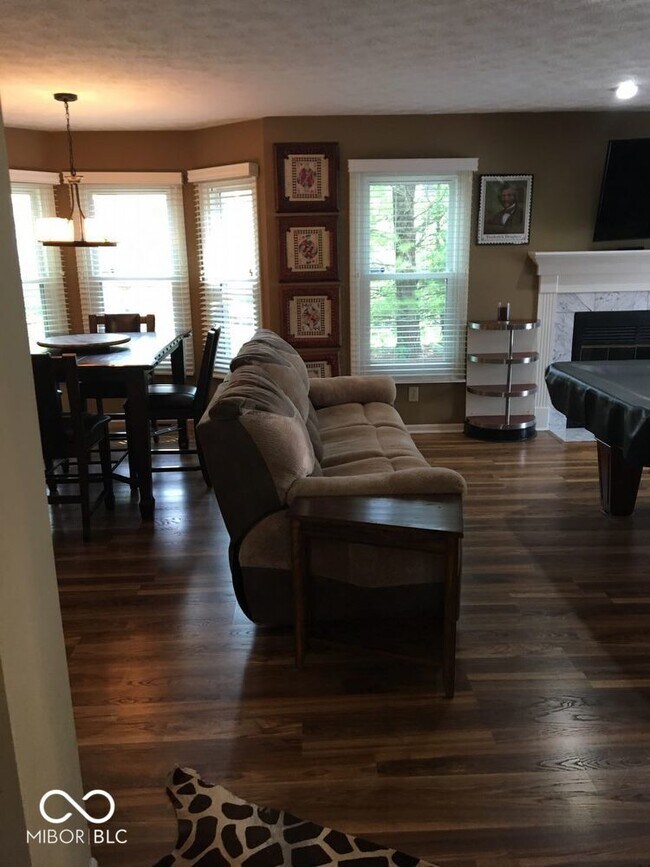 Photo - 7569 Cherryhill Dr