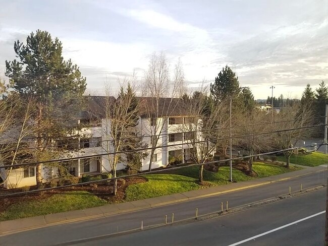 Photo - 16715 SW Baseline Rd